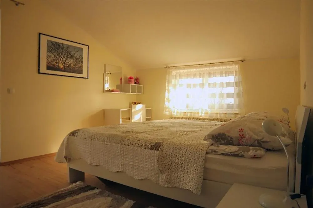 Beautiful Apartment Selci Located In Private House With The Private Pool Rijeka 0*,